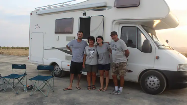 İtalyan Foschini ailesi Meke Gölü'ne hayran kaldı