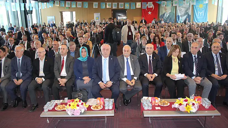 İYİ Parti başkanını seçiyor