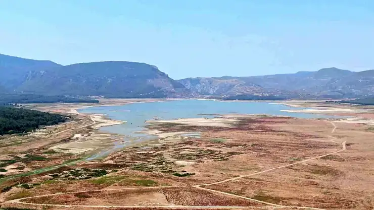 İzmir'de kuraklık nedeniyle su kesintileri başlayacak