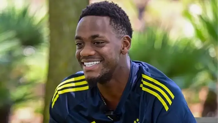 Jhon Duran sezonu kapattı mı?