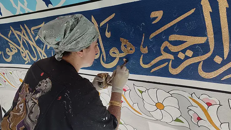 Kadın Nakkaşlar Samsun'da Camileri Motiflerle Donatıyor