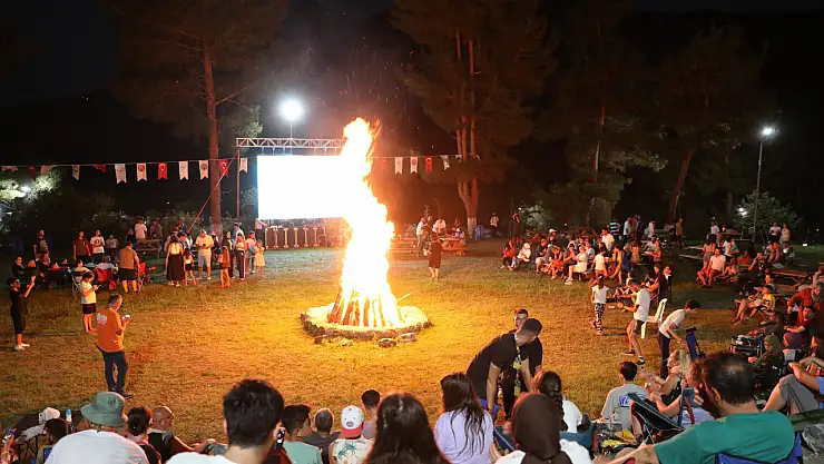Kapıkayafest'te kamp ateşi yakıldı