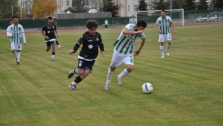 Kars 36 Spor: 3 Bulanık Kop Spor: 0