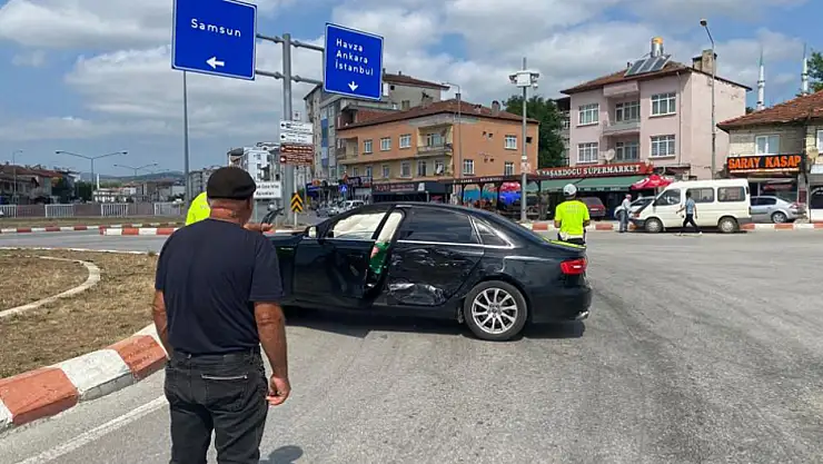 Kavşakta kaza paniği