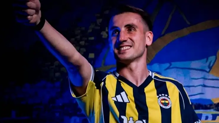 Kerem Aktürkoğlu, Fenerbahçe tarihine geçti