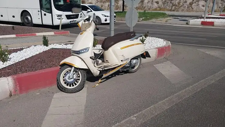 Kütahya'da trafik kazası, 2 yaralı