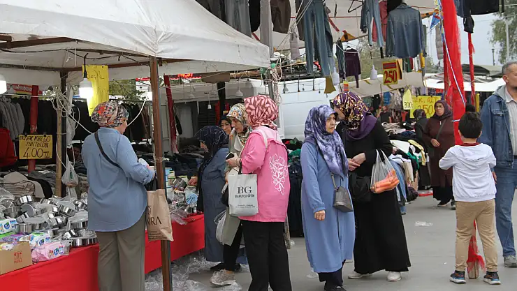 Lezzet, Eğlence ve Renk Bir Aradaydı: Çarşamba Festivale Doydu