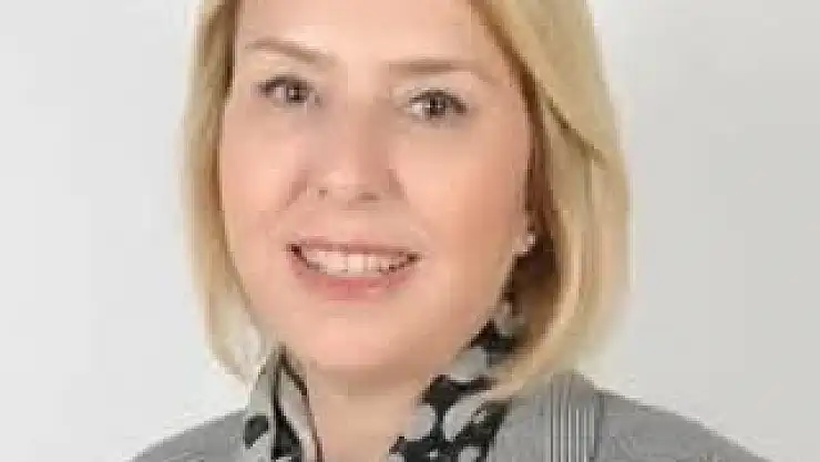 Manavgat Belediye Başkan Yardımcısı Gülsüm tüm görevlerinden istifa etti