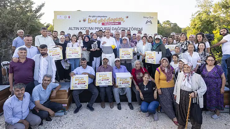 Mersin'de arı yetiştiricilerine destek