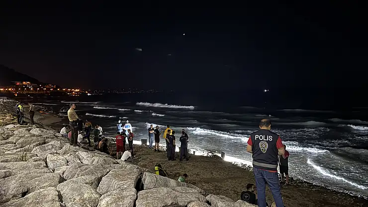 Mevsimlik tarım işçilerinden biri denizde kayboldu