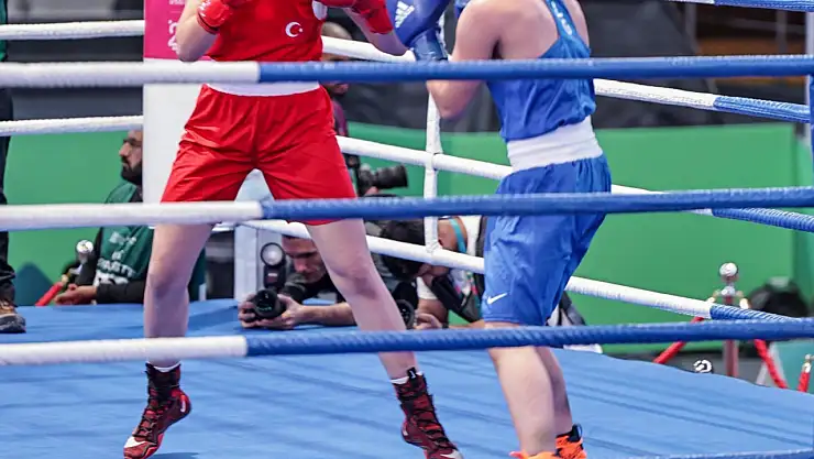 Milli boksörlerden Riyad'da 6 madalya