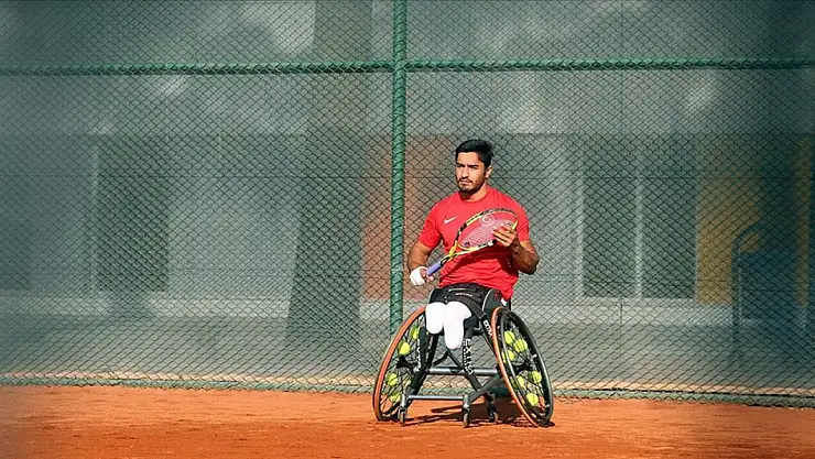 Milli para tenisçi Ahmet Kaplan,yarı finale yükseldi