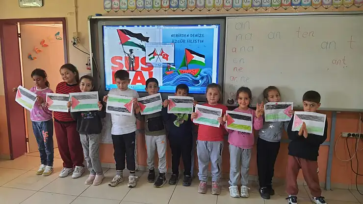 Öğrenciler Filistin İçin Tek Yürek
