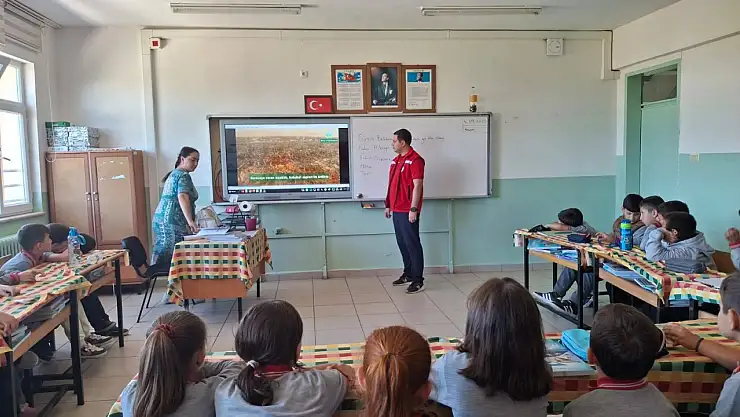 Öğrencilere çevre ve tarım bilinci eğitimi
