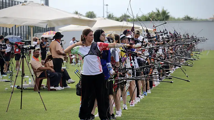 Okçuluk Türkiye Kupası'nın 3. ayağı Samsun'da başladı