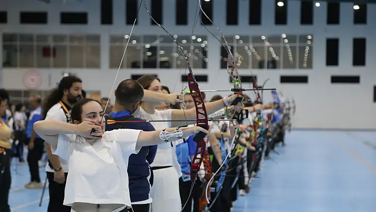 Okçuluk Türkiye Şampiyonası Samsun'da Başladı