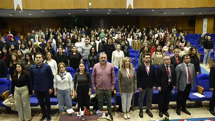 OMÜ'de Bağımlılık ve Koruyucu Yaklaşımlar Konuşuldu