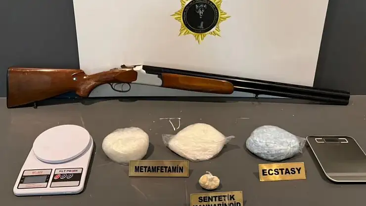 operasyonda 4 gözaltı