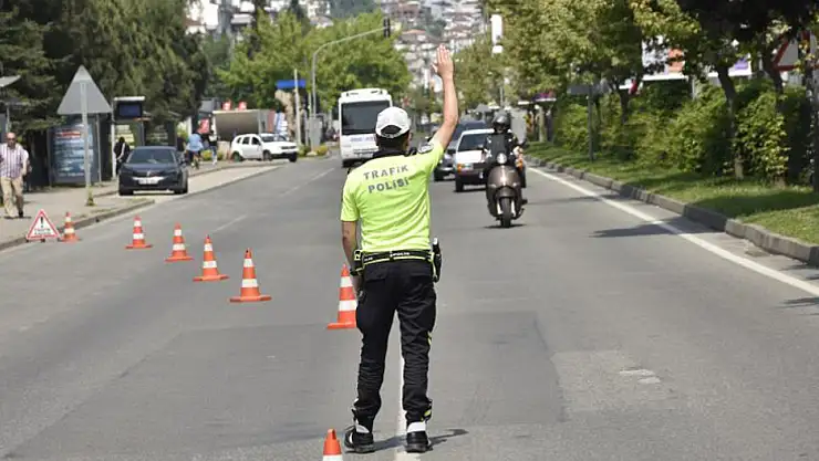 Ordu'da 15 bine yakın araç denetlendi