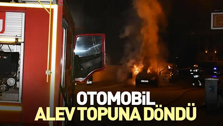 Otomobil alev topuna döndü