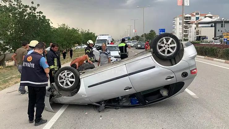 Otomobil takla attı: 4 yaralı