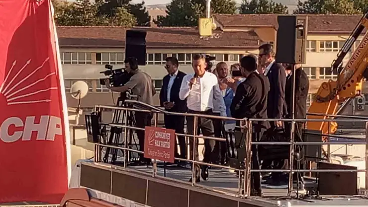 Özel, Malatya'daki mitingde konuştu