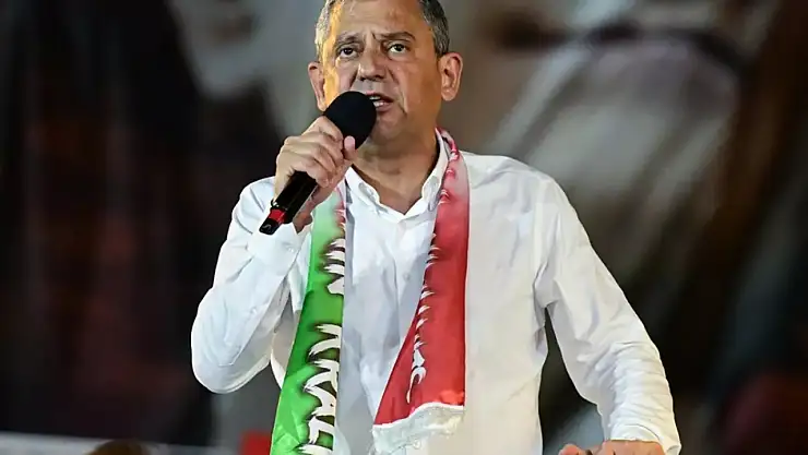 Özel ne açıklayacak işte konuşulan konular