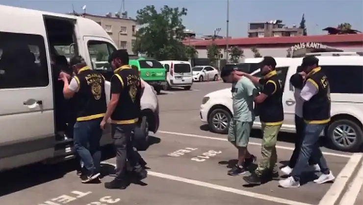 'Parola Vatan' diyerek 6 milyon TL'lik vurgun yaptı