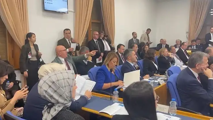 Plan Bütçe Komisyonu'nda 'elektrik kesintisi' tartışması