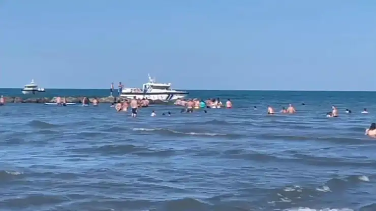 Samsun'da Karadeniz'de Boğulma Tehlikesi