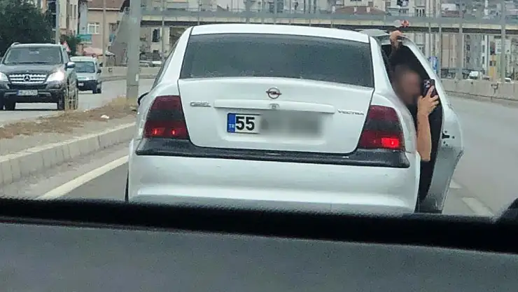 Samsun'da trafikte tehlikeli yarış