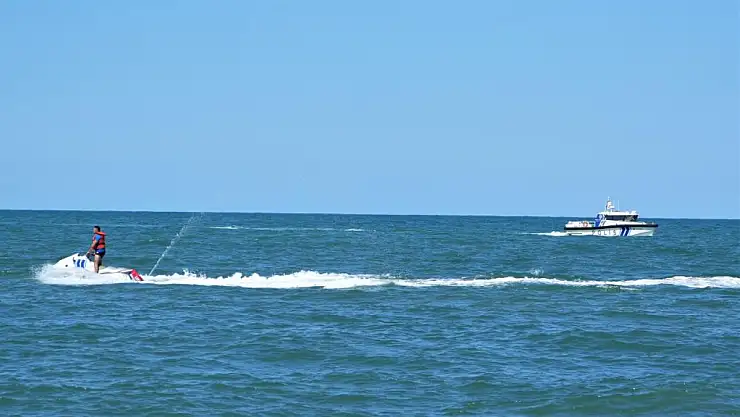 Samsun'da Valilikten denize girmeyin uyarısı !