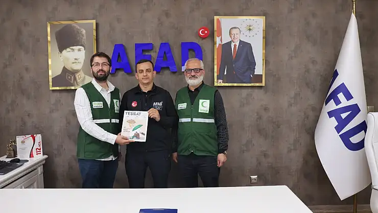 Samsun'da Yeşilay Samsun Şubesi, AFAD İl Müdürü Ahmet Matur'u ziyaret etti