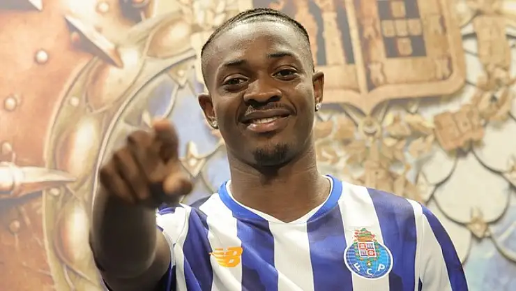 Samsunspor'a Yeni Ön Libero Adayı: Andrade Sürprizi!