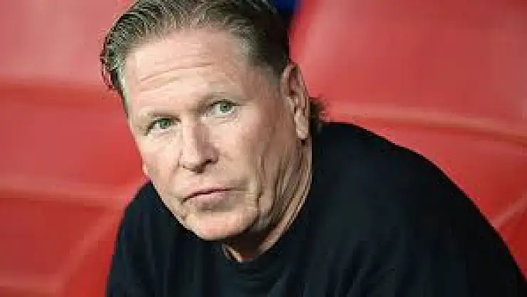 Samsunspor'un eski teknik drektörü Gisdol'un görevine son verildi