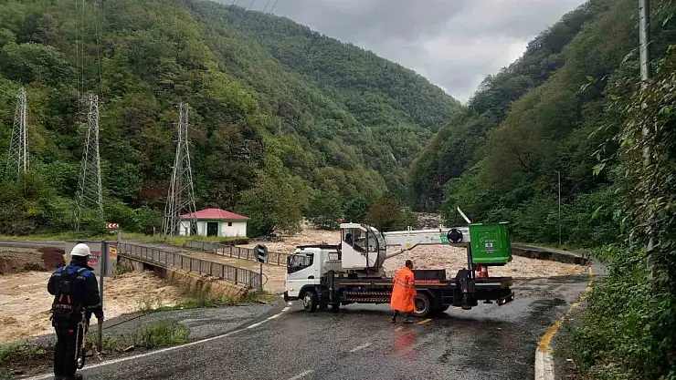 Sel felaketinin ardından onarım çalışmaları başladı