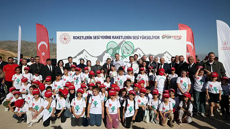 Şırnak'ta roket seslerinin yerini raket sesleri aldı