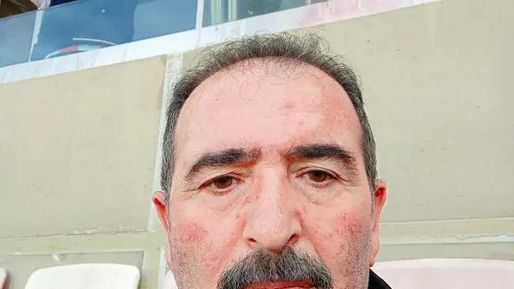 Sivas'ta devrilen iş makinesi sonu oldu !