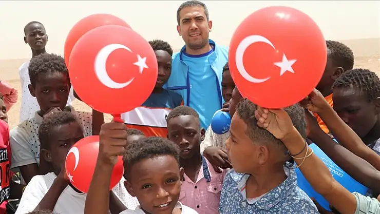Sudanlı çocuklardan Türkiye'ye teşekkür