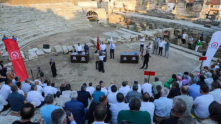 Tarihi amfide meclis toplantısı yapıldı