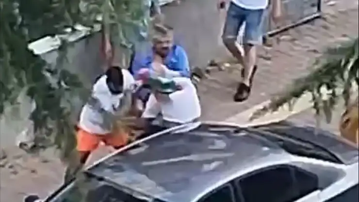 Tartışma kanlı bitti