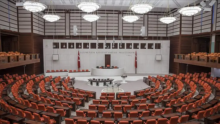 TBMM, çalışmalarına devam edecek.