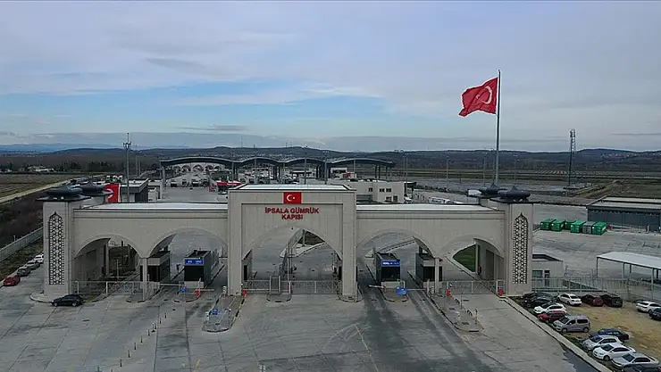 Tır Trafiği Grev Nedeniyle Durduruldu