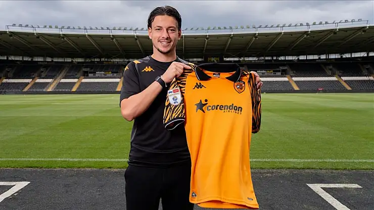 Trabzonsporlu Enis Destan, Hull City ile anlaşma imzaladı