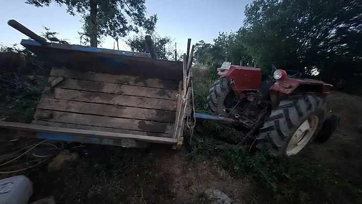 Traktörün sürücüsü yaralandı