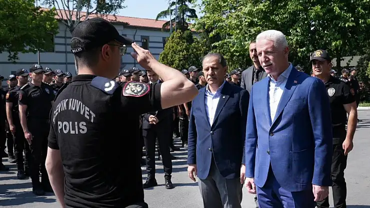 Vali Gül'den Çevik Kuvvet'e bayram ziyareti