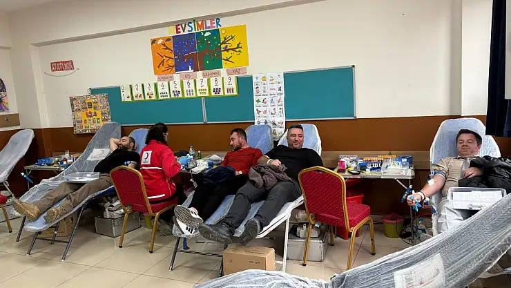 Vezirköprü'de 99 ünite kan toplandı