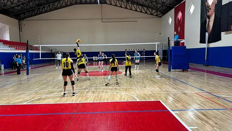Vezirköprü'de Genç Kızlar Voleybol İlçe Şampiyonu belli oldu
