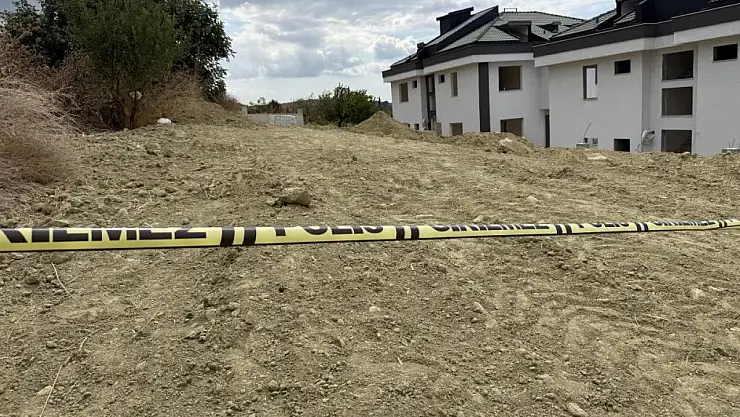 Villa bahçesinde ceset bulundu