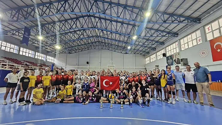 Voleybol Turnuvası düzenlendi